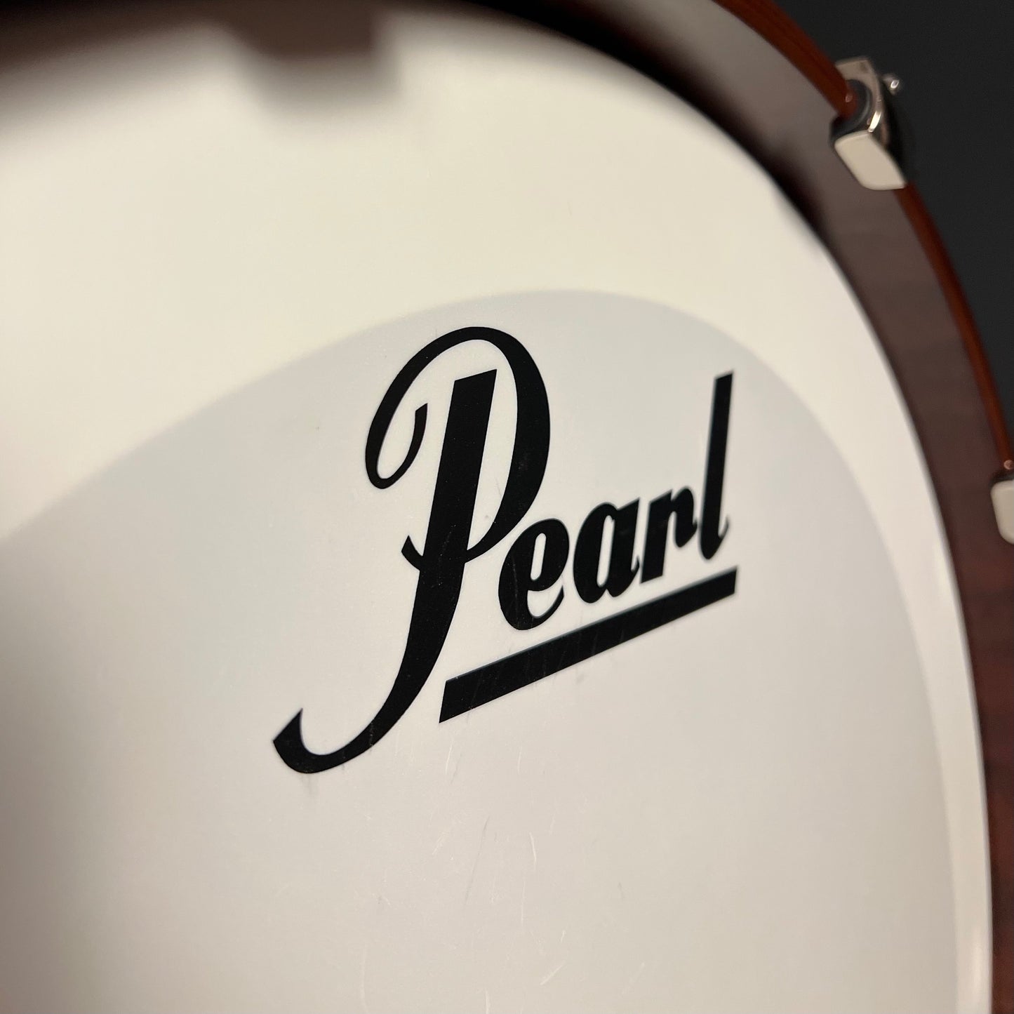 MINT Pearl Masterworks Maple Gum Drum Set in Artisan Lava Bubinga Burst Gloss - 14x24, 7x13, 16x16