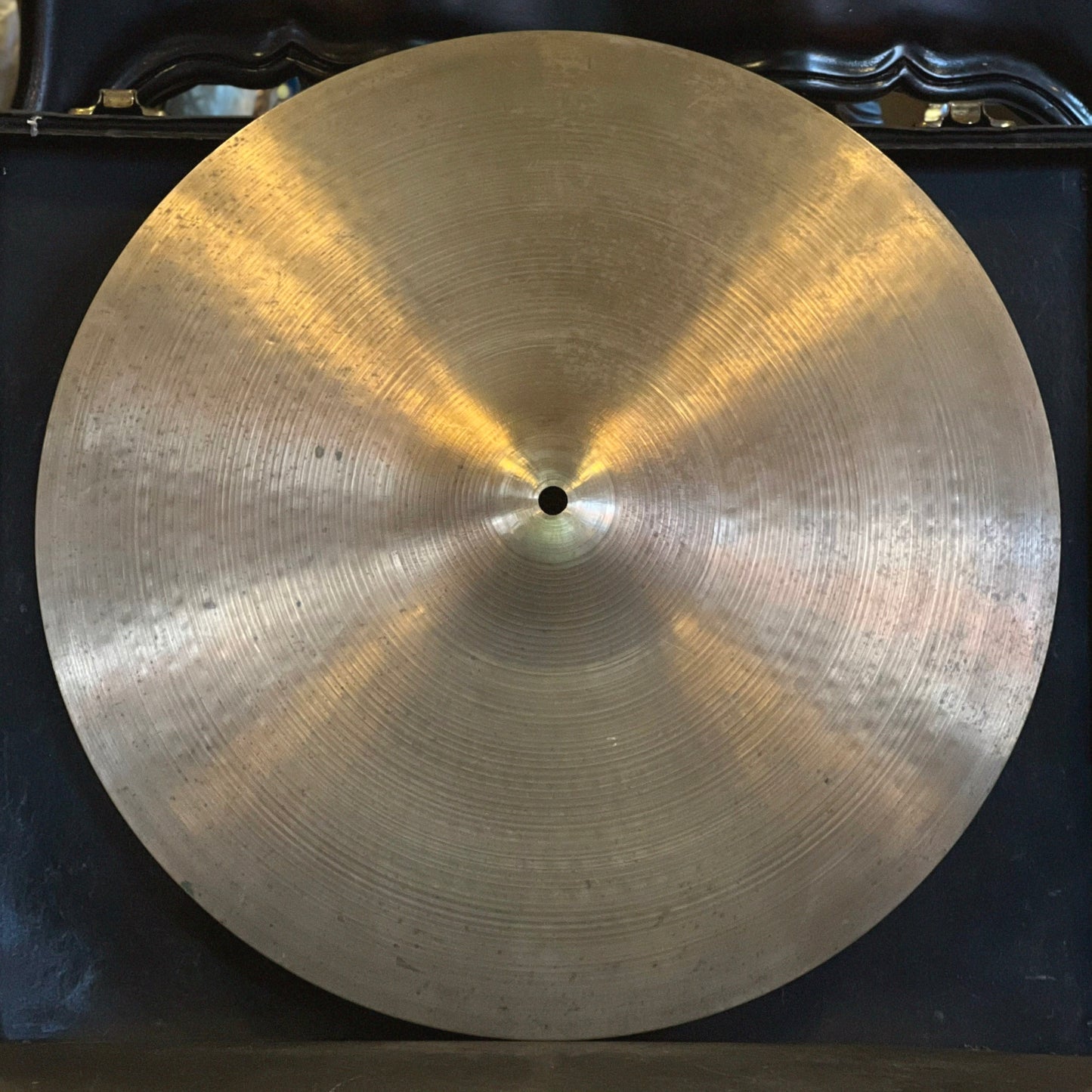 VINTAGE 1970's A. ZIldjian 18" Medium-Thin Crash Cymbal - 1548g