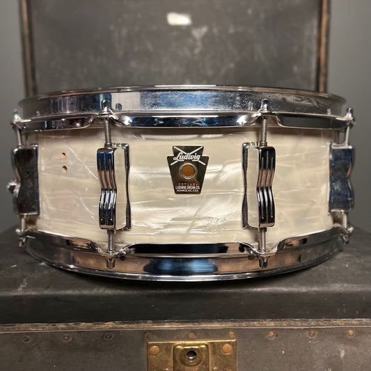 VINTAGE 1988 Ludwig 5x14 Classic Snare Drum in White Marine Pearl