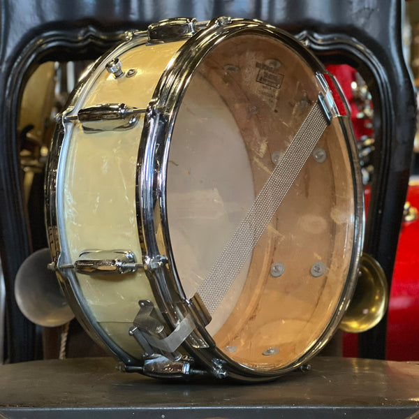 VINTAGE 1960's Slingerland 5x14 Artist Model Snare Drum in White Marine Pearl