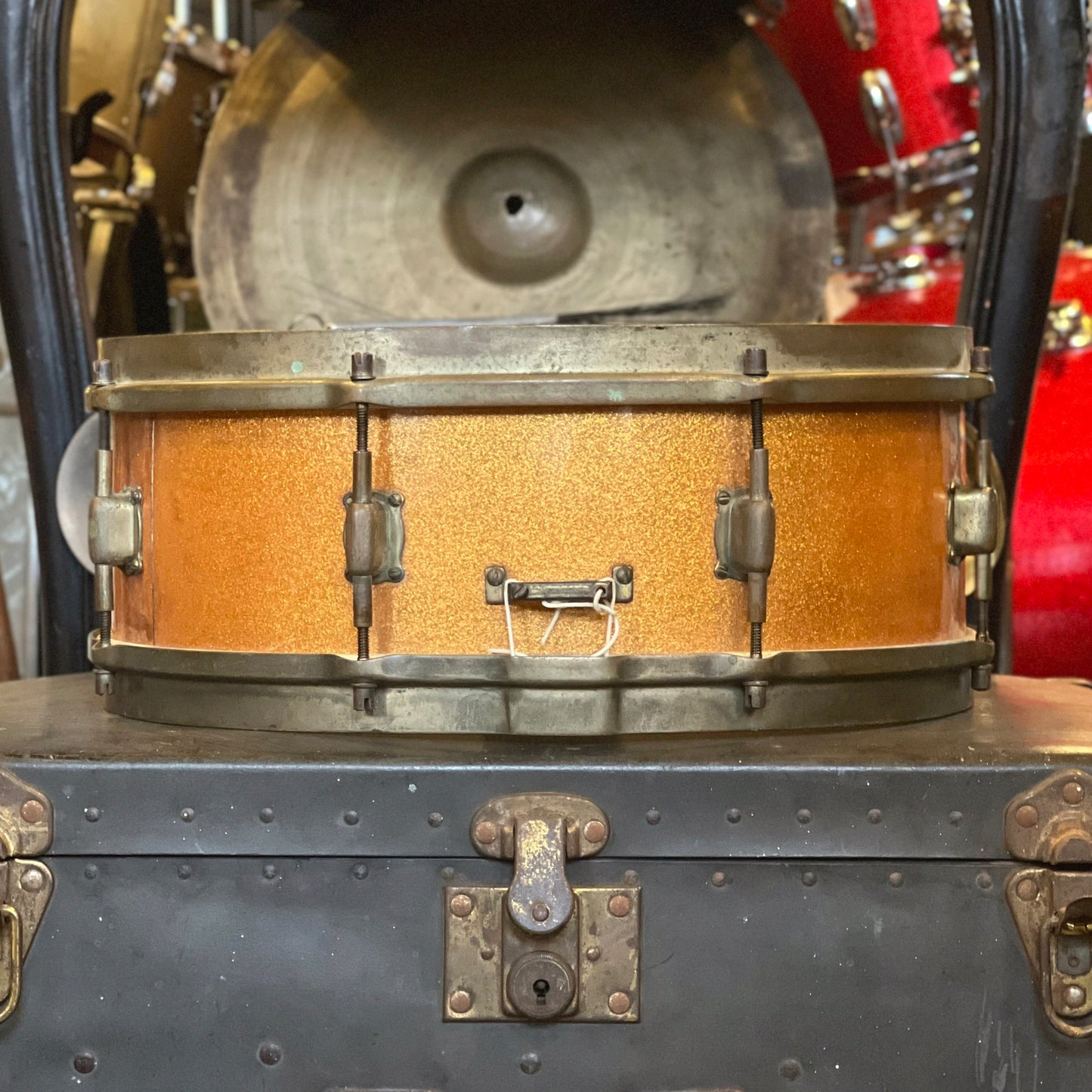 VINTAGE 1920's Leedy 5x14 Solid Shell Professional Model Snare Drum in Sparkling Gold Pearl