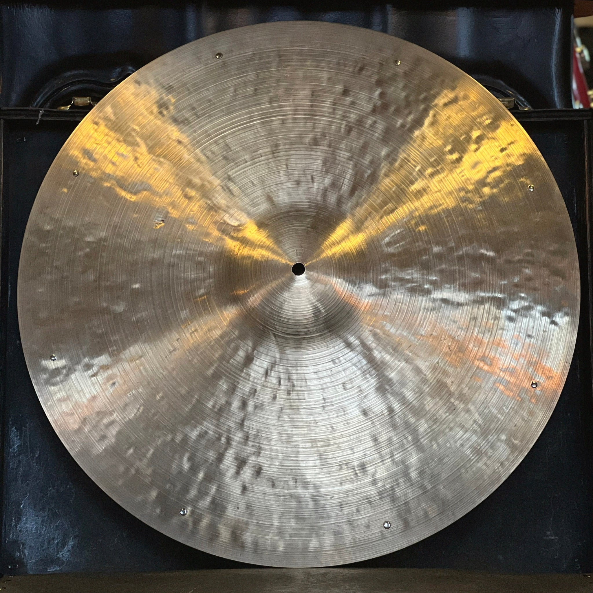 VINTAGE 1967-1977 K. Zildjian 20" New Stamp Ride Cymbal w/ 8 Rivets - 1700g