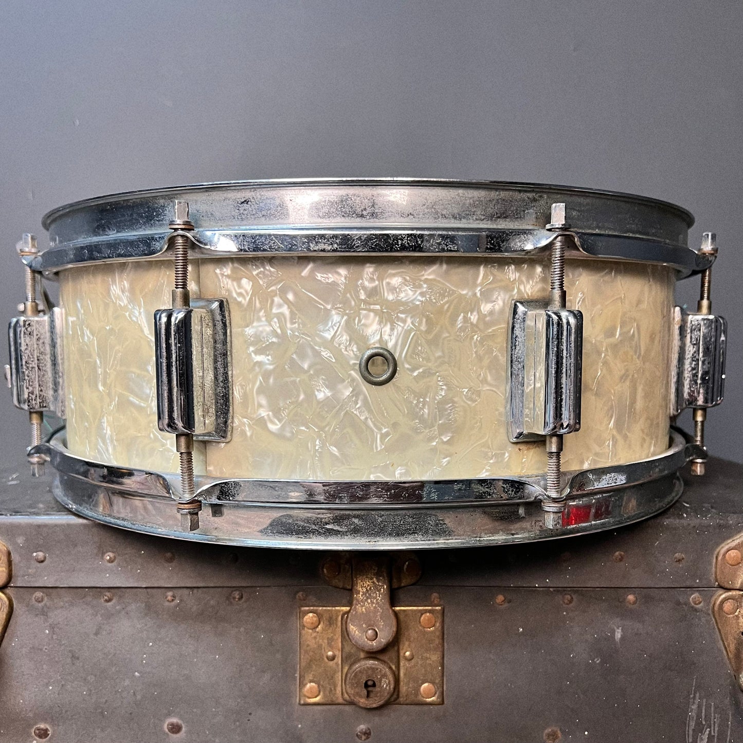 VINTAGE 1960's Rogers 5x14 Tower Snare Drum in White Marine Pearl