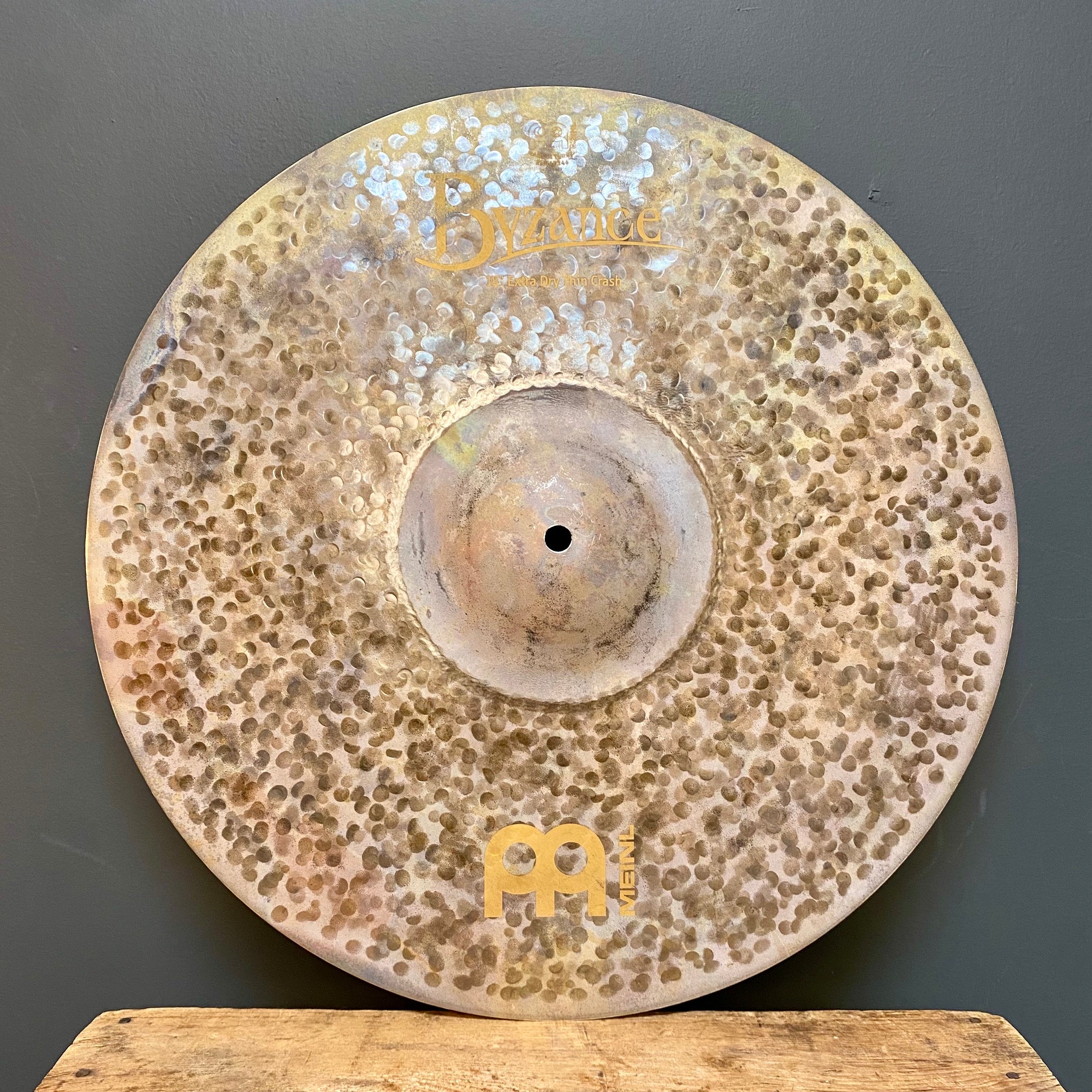 NEW Meinl 18" Byzance Extra Dry Thin Crash Cymbal - 1260g